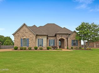 280 Stornaway Dr, Jackson, TN 38305