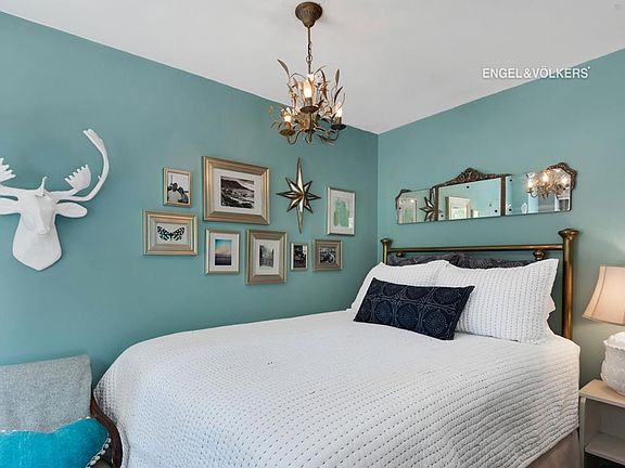 2nd image of 405 E 63rd St APT 2G