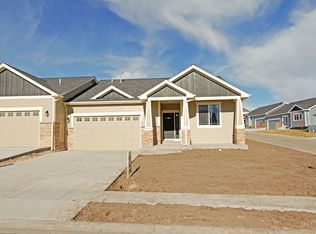 1120 Spirit Ln, Cheyenne, WY 82009
