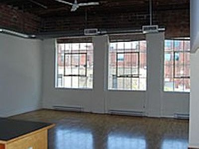 2nd image of 306 Delaware St