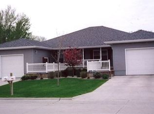 102 S 7th St, Battle Creek, NE 68715