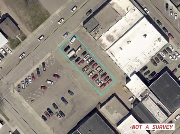 Na 5th Ave, Worthington, MN 56187