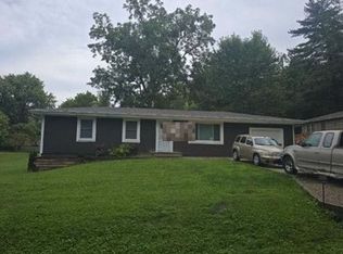 7816 Savage Dr, Kansas City, KS 66109