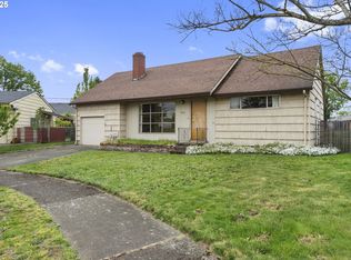 16711 SE Alder Ct, Portland, OR 97233