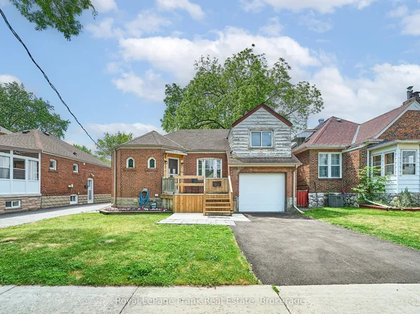 203 William St, Toronto, ON M9N 2H2