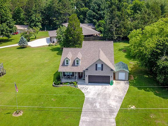 2nd image of 630 Chris Haven Dr