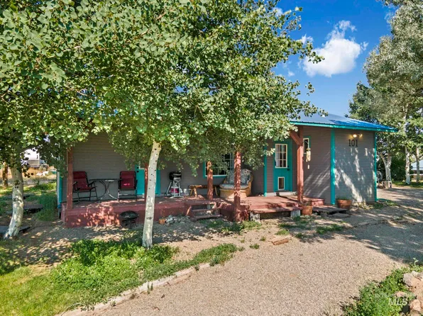 101 Marilyn Rae Dr, Bellevue, ID 83313