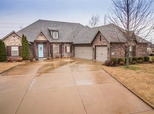 4300 SW Boxelder St, Bentonville, AR 72713