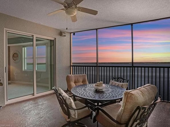 2797 1st St APT 1102