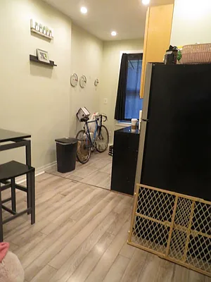 Rented by Space Real Estate | media 17