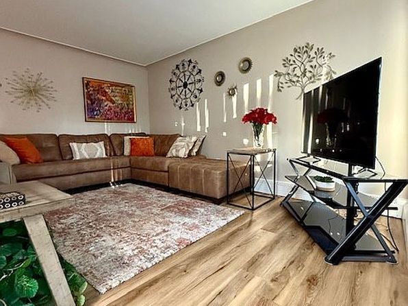 995 N Cass Lake Rd APT 123
