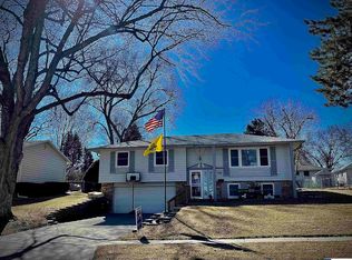 13355 Shirley St, Omaha, NE 68144