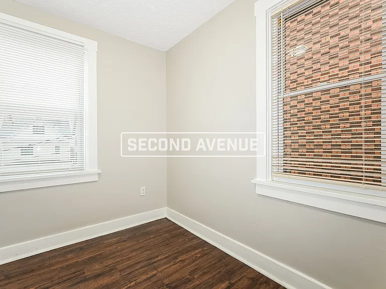 1732 Concordia St — Photo 9