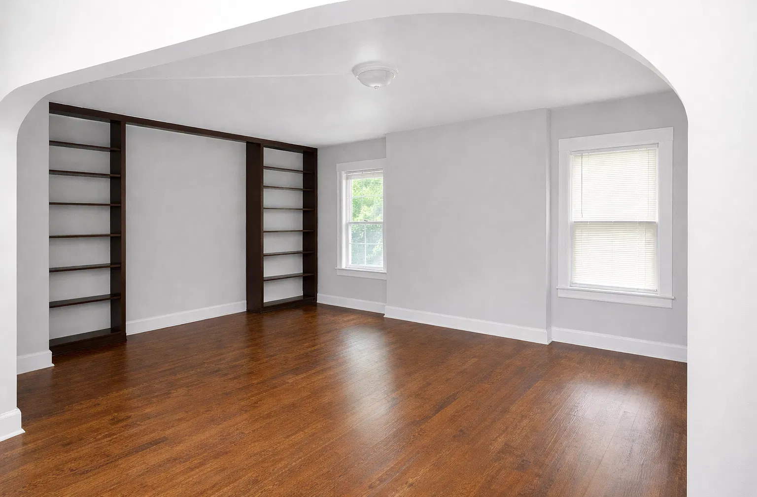 8 bed, $3,600 — Photo 2