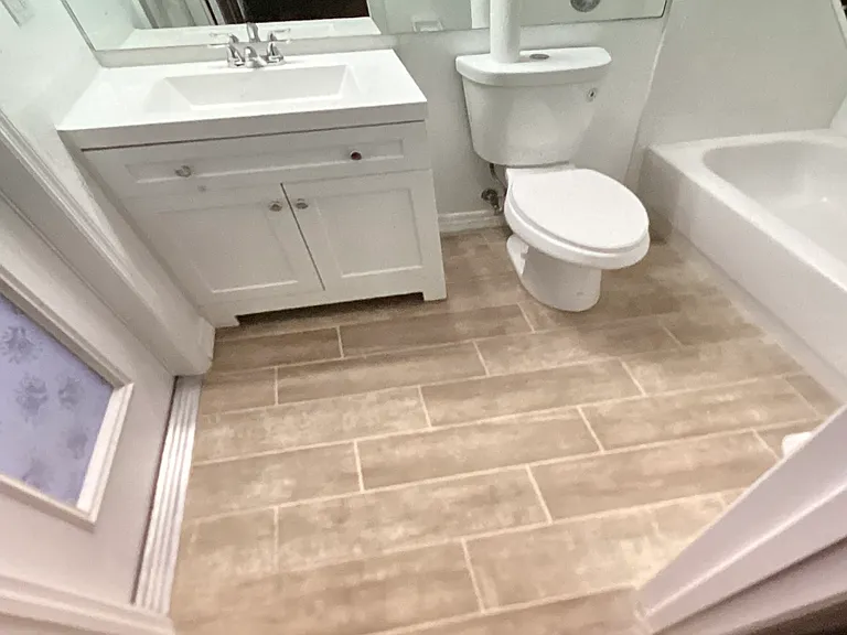 4326 Hammersmith Dr — Photo 13