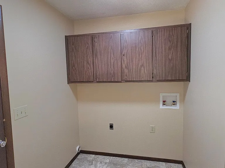 2227 S National Ave — Photo 5