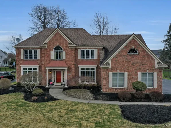 6347 Everwood Ct N, East Amherst, NY 14051