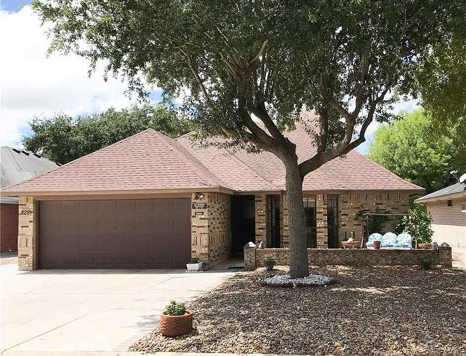 1st image of 829 Nada Dr