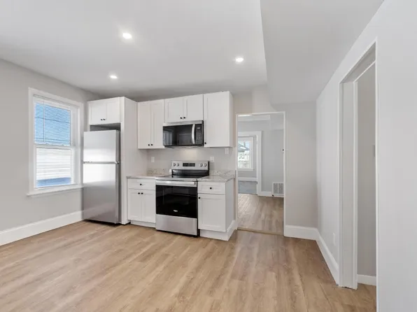 47-49 Walnut St #49-F2, Lowell, MA 01852