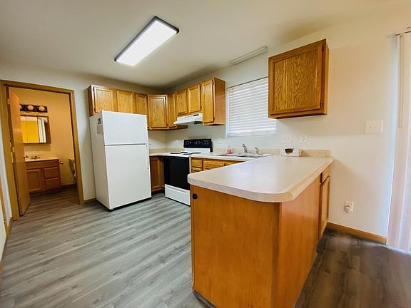 5th image of 109 Bannon Dr #A