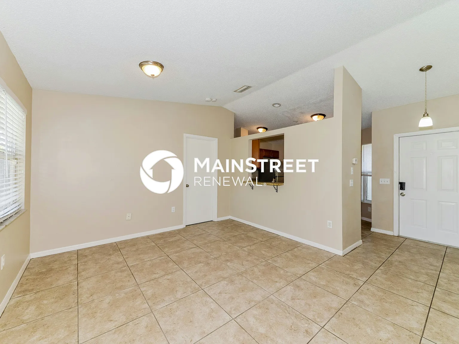 1195 Graham Rd — Photo 3
