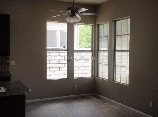 4th image of 2509 Putting Green Dr