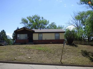 755 N 1st St, Raton, NM 87740