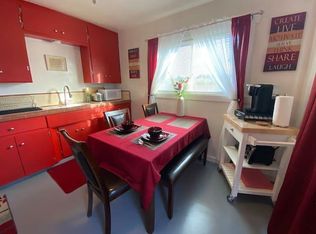 5713 Riley St #B, San Diego, CA 92110