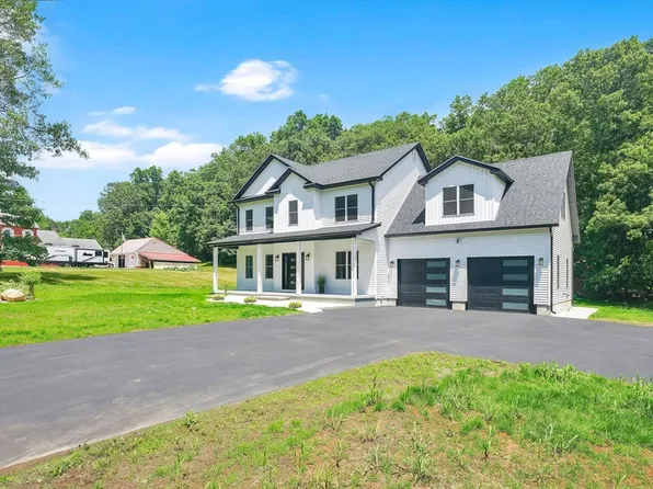 139 Middle Rd, Southampton, MA 01073