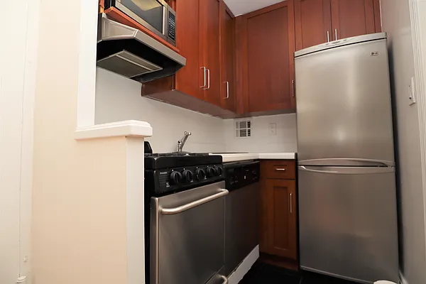 Rented by Corcoran | media 1