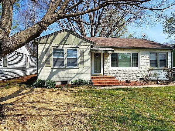 2nd image of 1247 E Bennett St