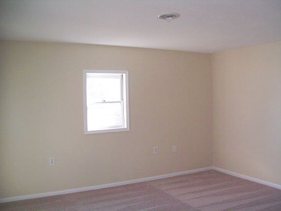 3rd image of 305 N Garfield St