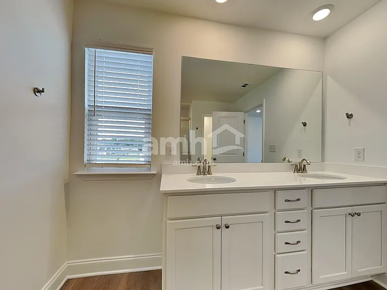 220 Argea Dr — Photo 11