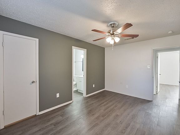 4th image of 6605 Oaklawn Dr