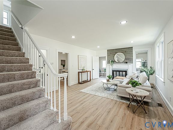 3rd image of 4008 River Rd