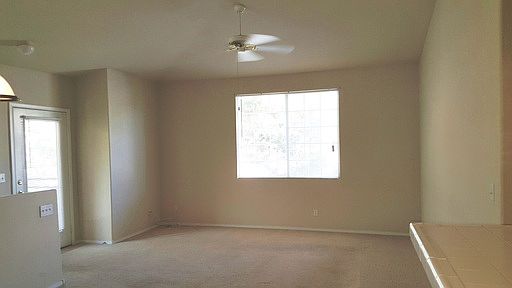 1st image of 1401 Seward St Unit 202