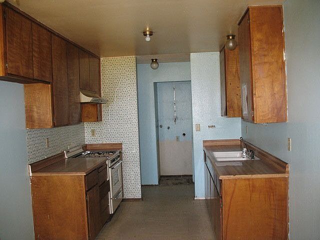 2nd image of 1330 Salt Creek Dr