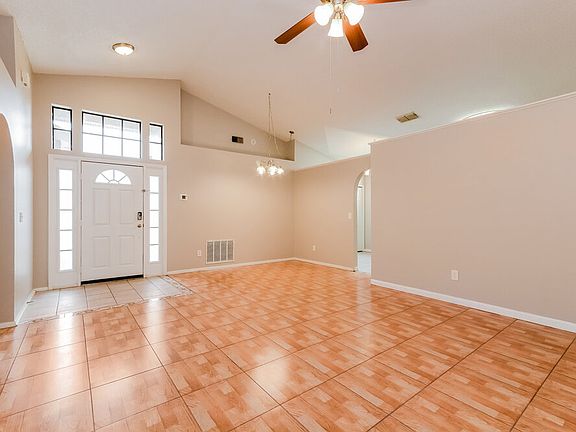 4th image of 2630 Cahill Way