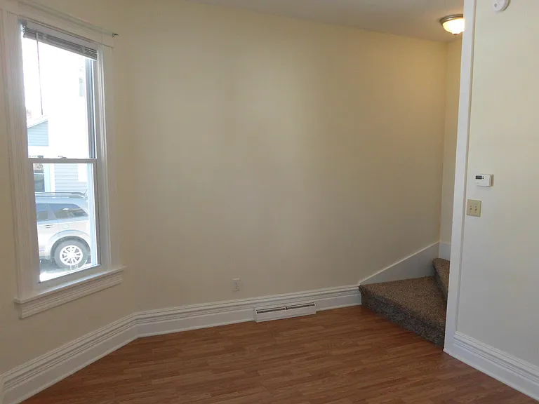 205 E Pine St #1 — Photo 4