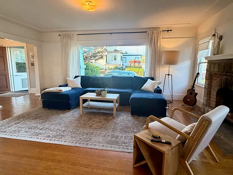529 Rosal Ave — Photo 1