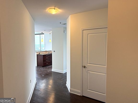 5th image of 270 17th St NW Unit 1902