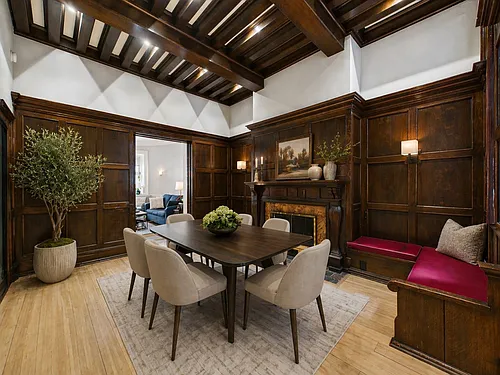 Beautiful 2 Bed 2 Full Bath Available In The Heart Of Rittenhouse Square! Free Water Pets And Gas Photo 1