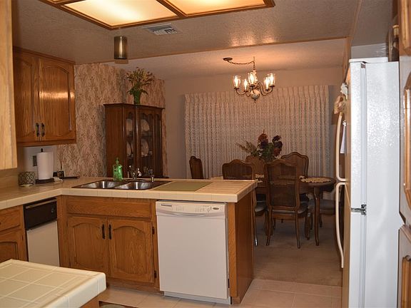 4th image of 10408 S Del Montes