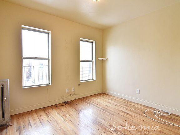 3rd image of 563 W 173rd St APT 5B