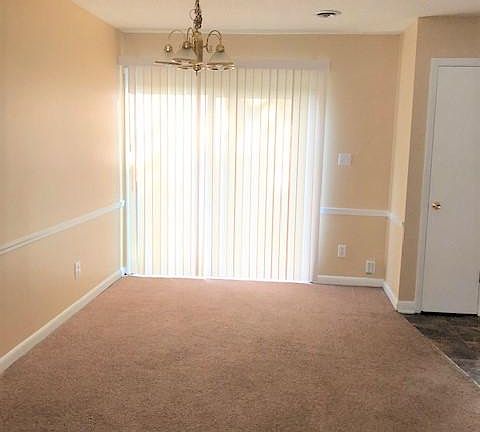 4th image of 681 Village Green Dr NW