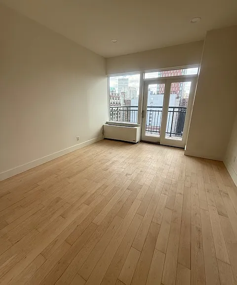 189 Bridge St #9B — Photo 8