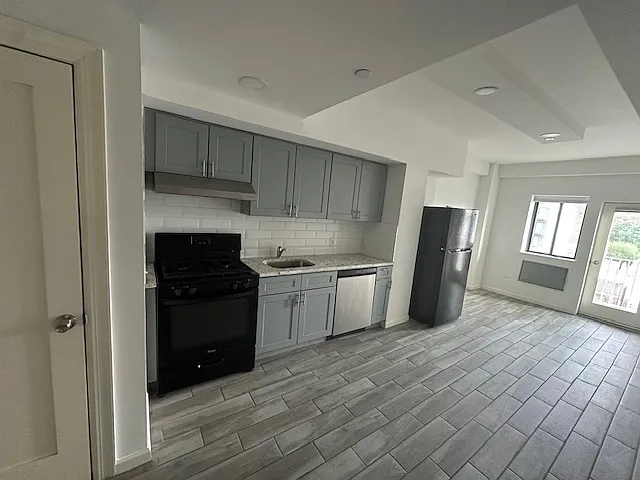 Building Photo - 14-43 31st Ave #5D