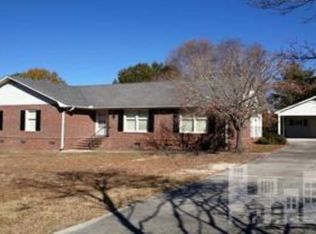 225 Inlet Dr, Wilmington, NC 28411