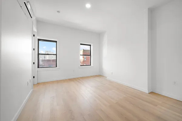 Rented by Ankor Management BH LLC | media 12