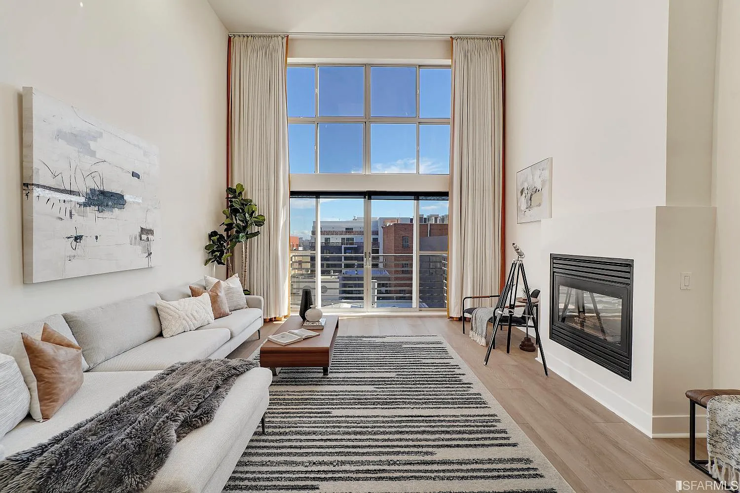 786 Minna St APT 9 photo 1